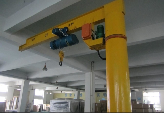 Bras en porte-à-faux Jib Crane Free Standing de longueur fixe de la colonne 8m 3,2 tonnes