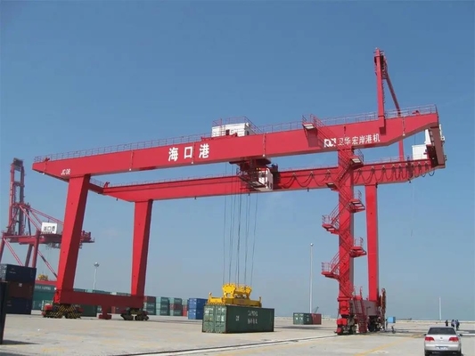 50/ 10 Ton Lifting Container 20' 40' grue de portique sur rail de conteneur de RMG