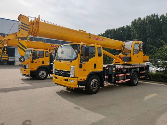 Boom monté par camion d'un seul bloc Crane For Lifting Material d'OIN 24m-66m