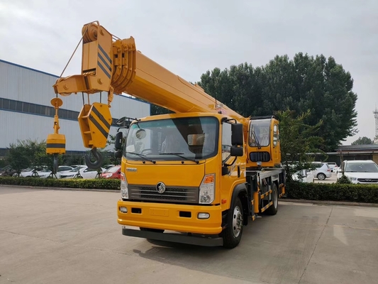Boom monté par camion d'un seul bloc Crane For Lifting Material d'OIN 24m-66m