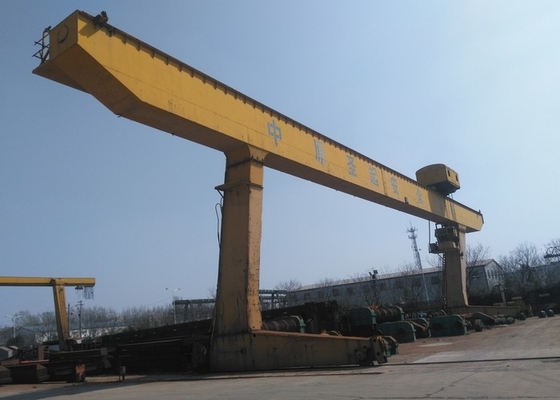 tonne mobile sur rail 25 Ton Overhead Crane de la tonne 20 de la grue de portique de 380V 60HZ 15