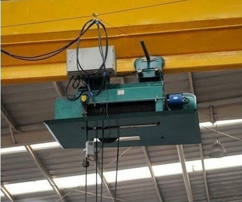 poutre simple Crane With Heat Resistance Shield aérien de fonderie de taille d'ascenseur de 6-20m