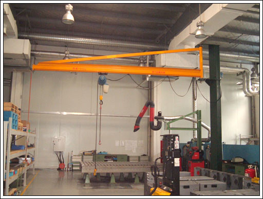 BZ0.5 à la surface au sol de déplacement de Jib Cranes Long Movement Without de mur du dock BZ8