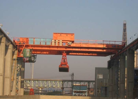 10T adapté aux besoins du client à la taille d'ascenseur du pont roulant 6m-30m de poutre du double 32/5T