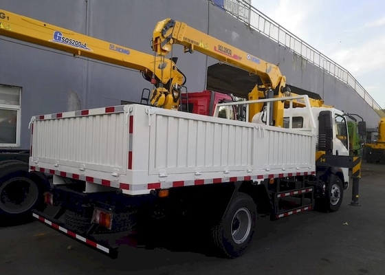 Grue 75km/H 88km/H 8 Ton Crane Truck de boom montée par camion de rendement élevé