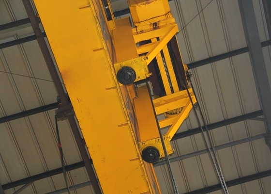 Thermique la grue 500kg de câble métallique de fil électrique de la résistance 1380rpm pour le levage de métallurgie
