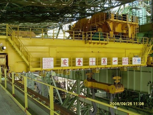 Grue résistante d'usine sidérurgique de métallurgie de Ton Double Beam Crane Heat du poids léger 200/50
