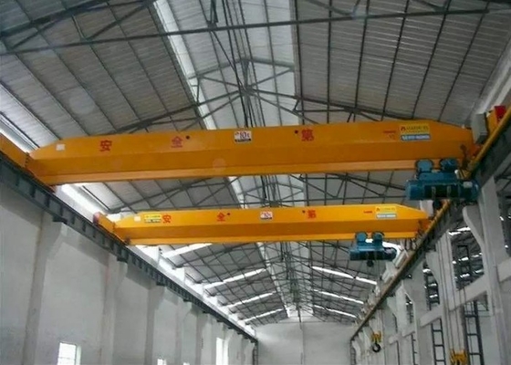 Commande à distance Single Girder Eot Crane avec cabine couverture de pluie Système d'éclairage d'affichage du poids