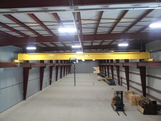 3 tonnes 5 Ton Single Girder Overhead Crane 6M-30M d'intérieur Lifting Equipment Crane