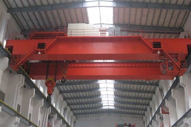 Q235B Q345C 32 tonnes grue à pont atelier grue à double poutre aérienne